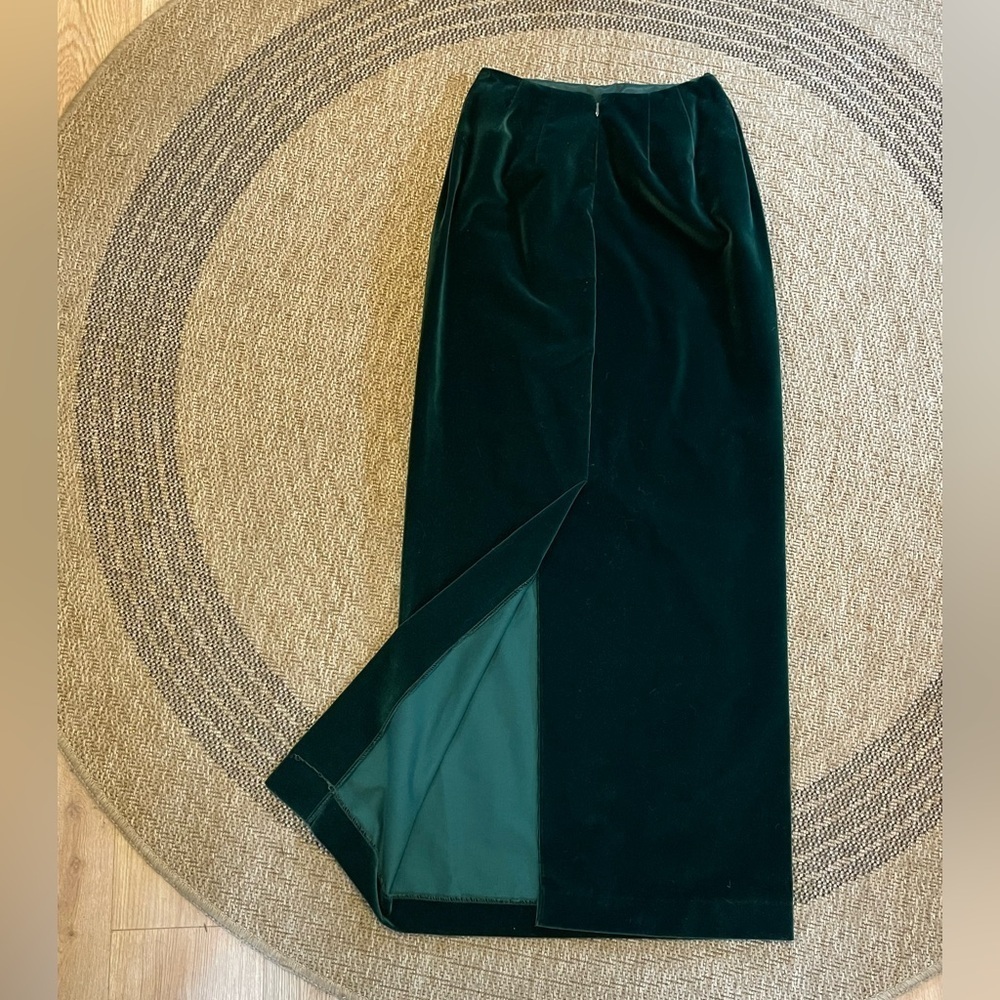 Vintage Green Velvet Skirt Suit with Gold Trim and Button Details - Picture 5 of 12